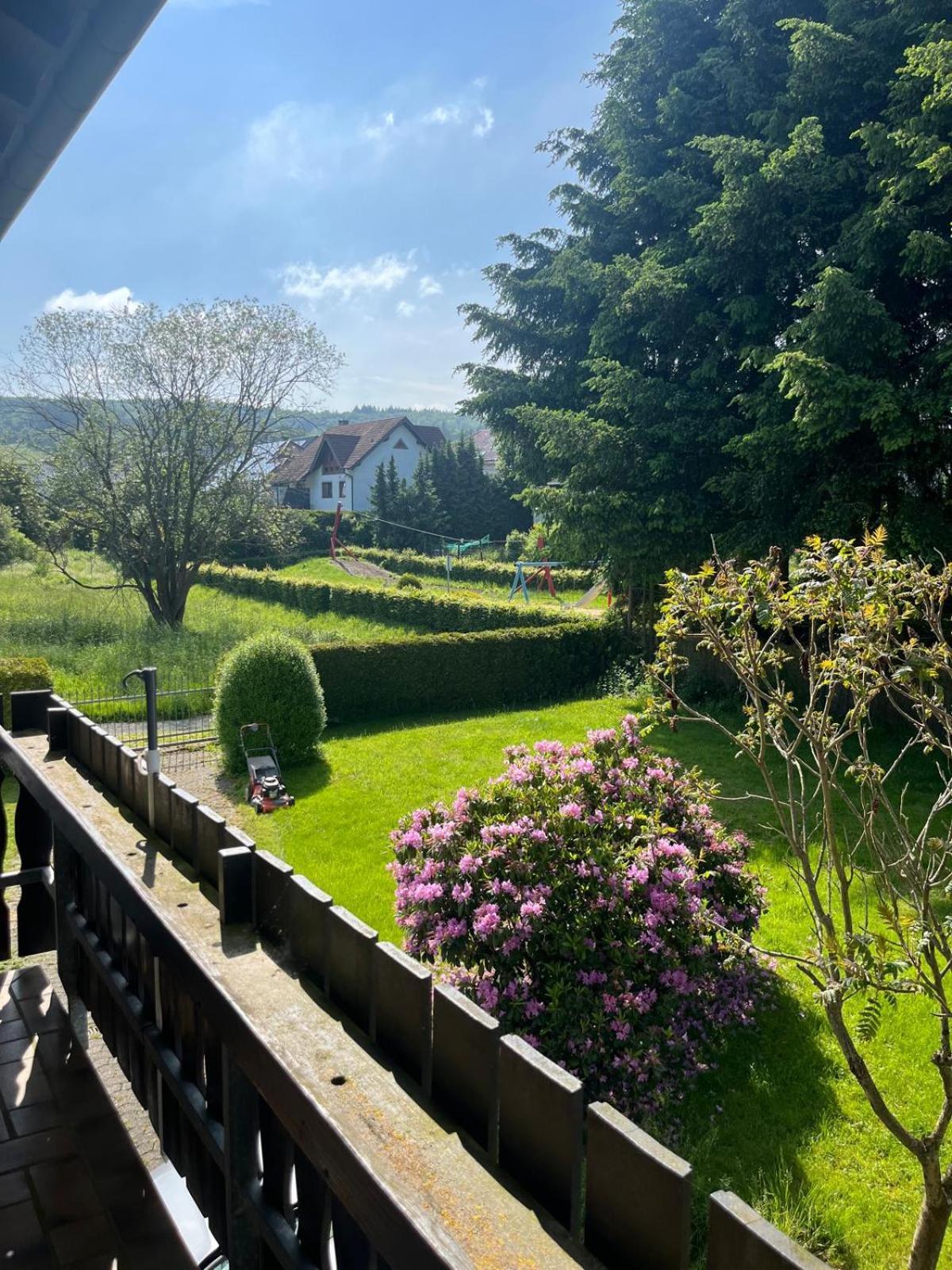 Fewo Hoheeifel, 1 Haus Mit 2 Apartments 5 Schlafzimmer In Kelberg Naehe Nuerburgring Zewnętrze zdjęcie