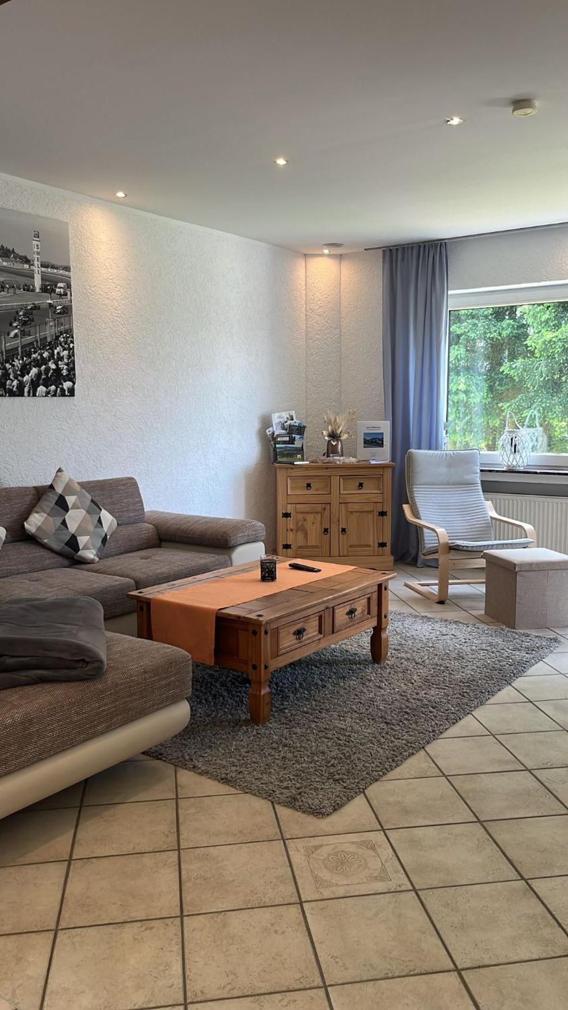 Fewo Hoheeifel, 1 Haus Mit 2 Apartments 5 Schlafzimmer In Kelberg Naehe Nuerburgring Zewnętrze zdjęcie